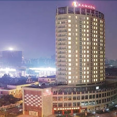 Ramada Shanghai Wujiaochang Hotel Exterior photo