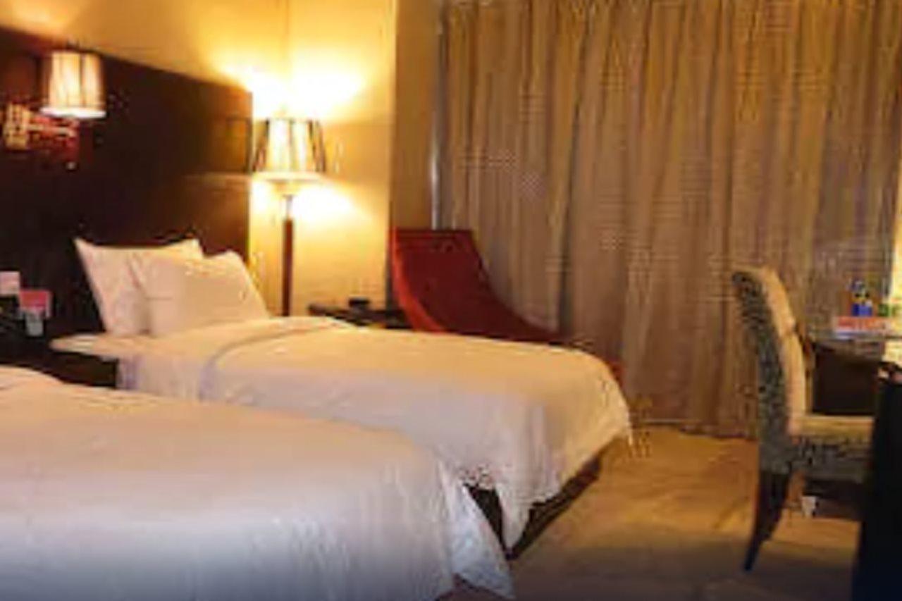 Ramada Shanghai Wujiaochang Exterior photo