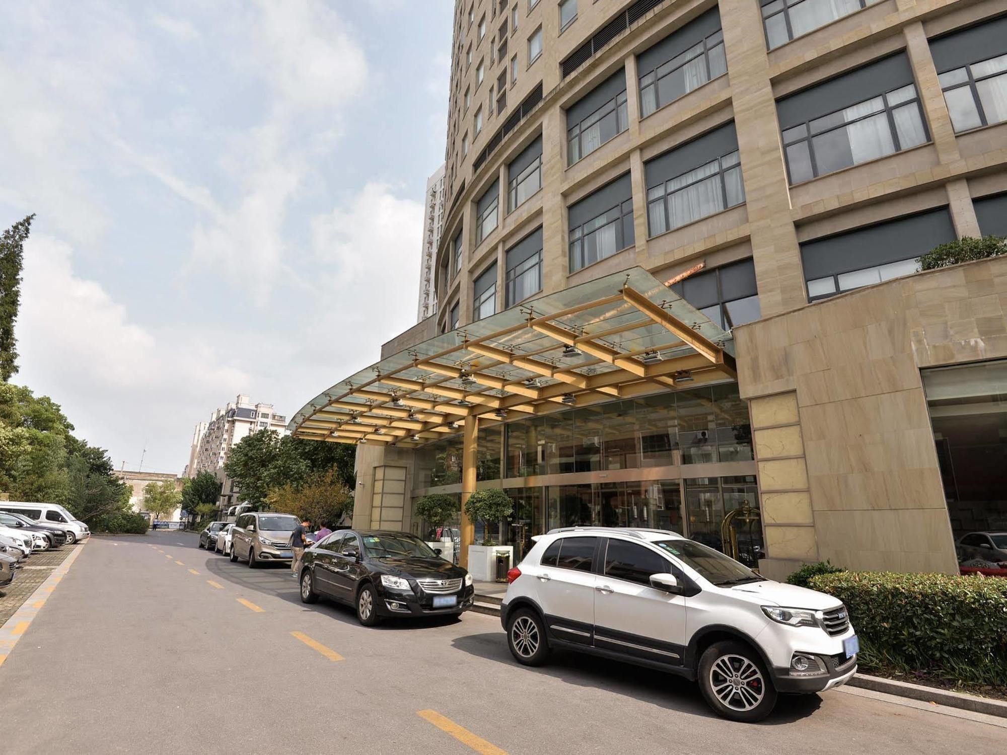 Ramada Shanghai Wujiaochang Exterior photo
