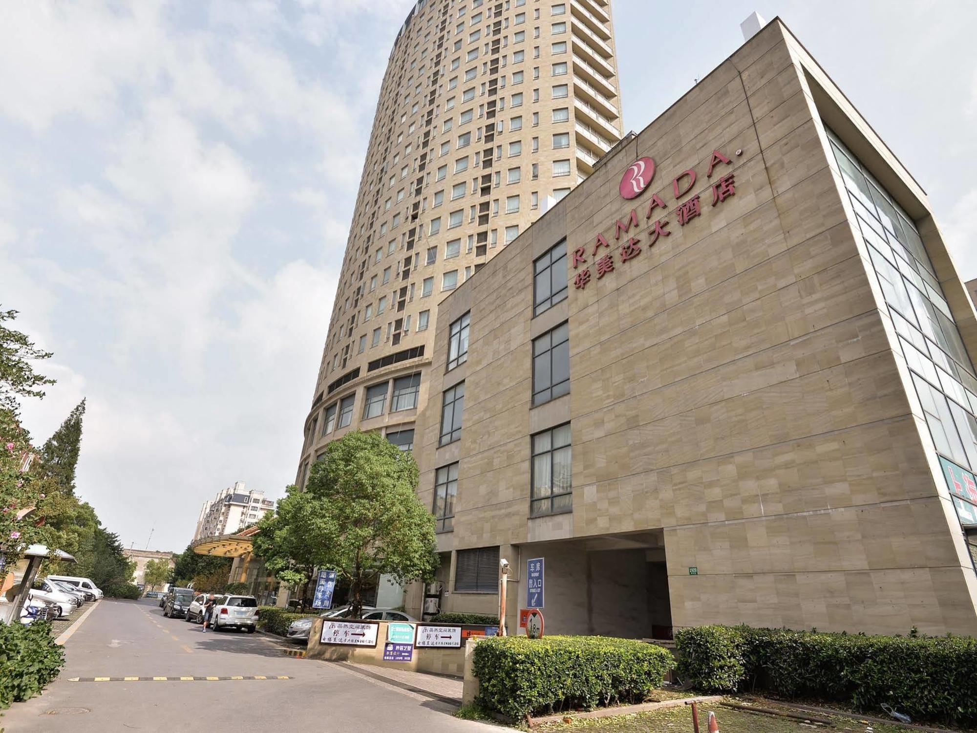 Ramada Shanghai Wujiaochang Hotel Exterior photo